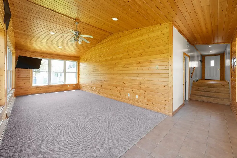 403 Richwood Road Detroit Lakes, MN 56501