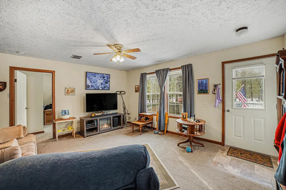 2738 Lakeshore Drive Secord Township, MI 48624