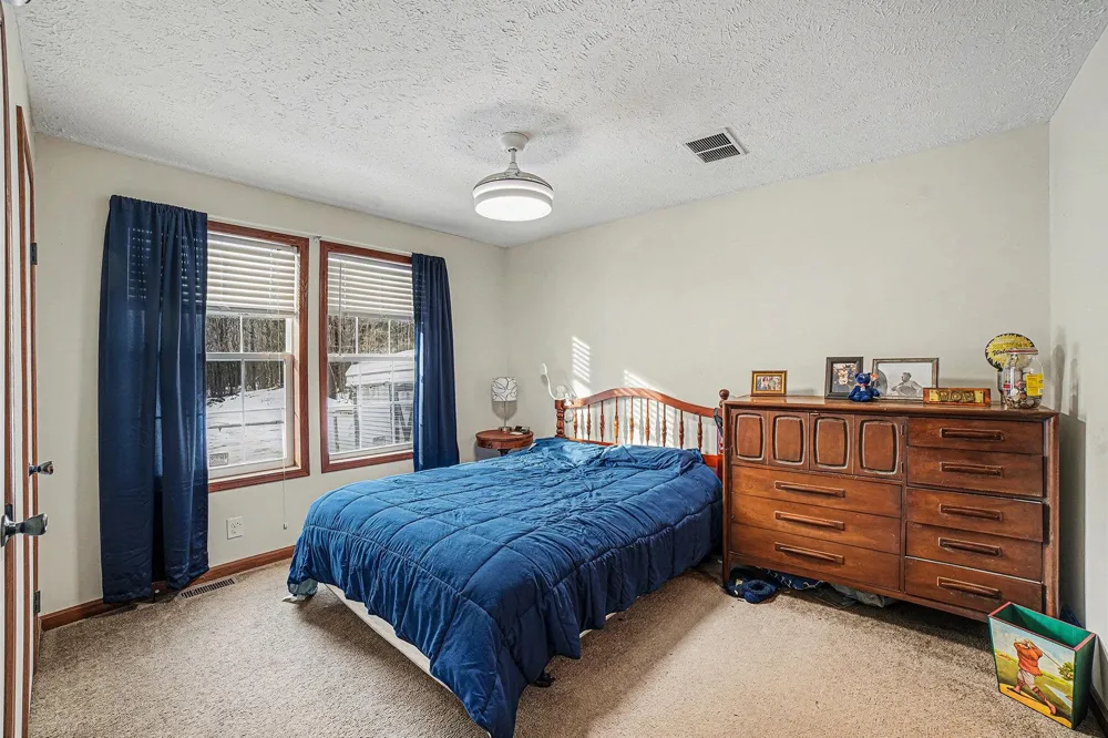 2738 Lakeshore Drive Secord Township, MI 48624