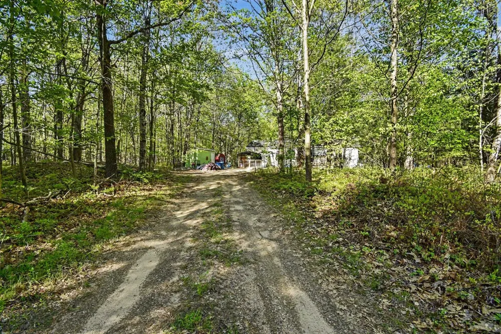 2738 Lakeshore Drive Secord Township, MI 48624