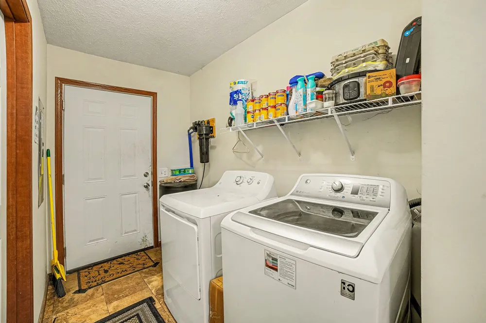 2738 Lakeshore Drive Secord Township, MI 48624