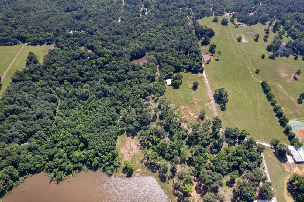 562 CR 2421 Leesburg, TX 75451