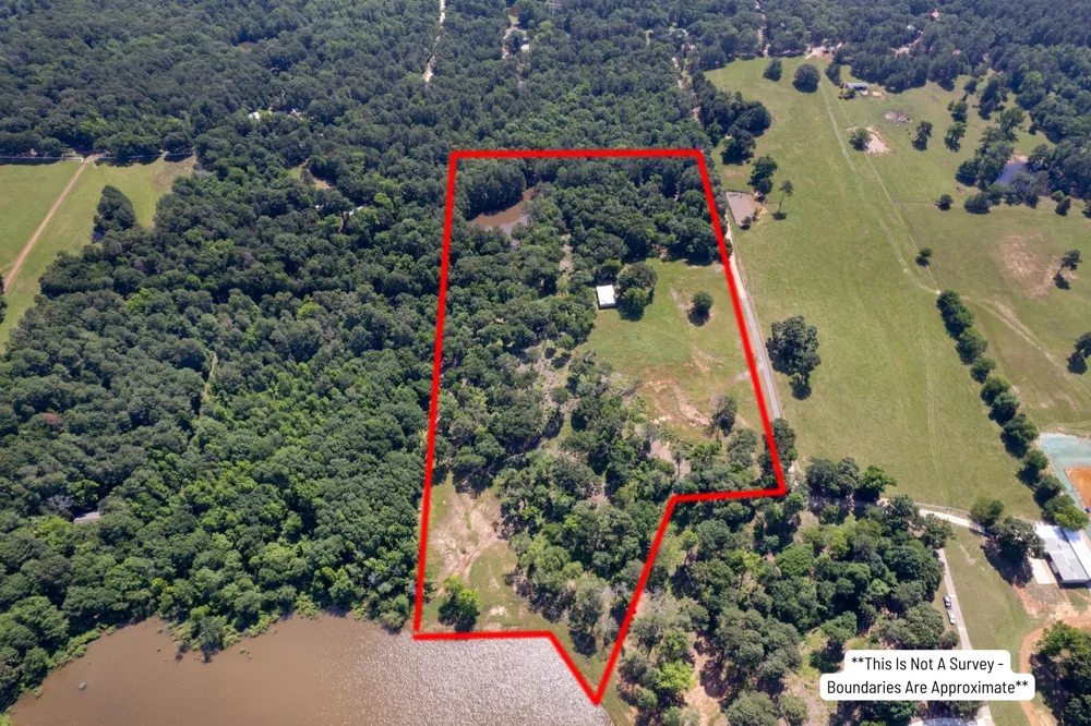 562 CR 2421 Leesburg, TX 75451