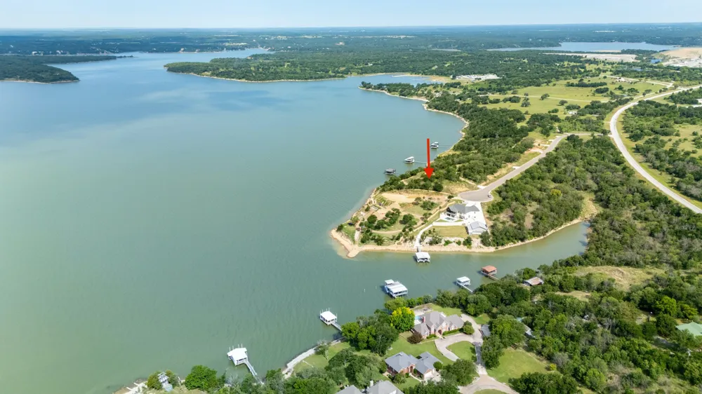 164 Hanna Oak Court Bridgeport, TX 76426