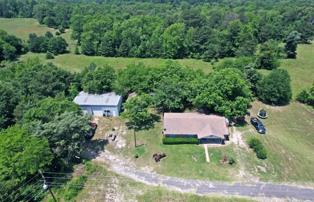 258 County Road 3199 Winnsboro, TX 75494