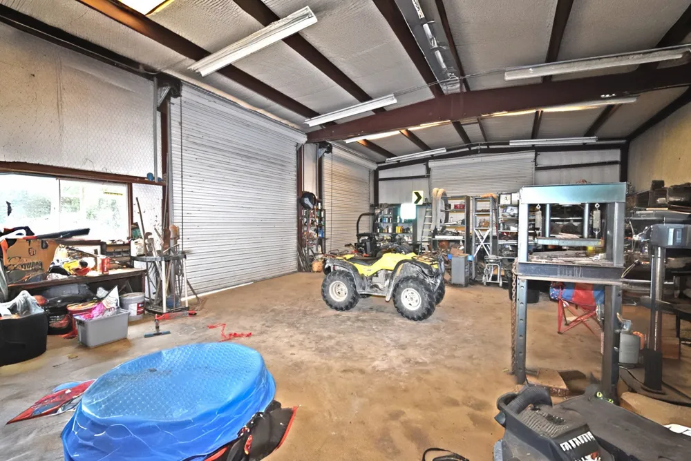 258 County Road 3199 Winnsboro, TX 75494