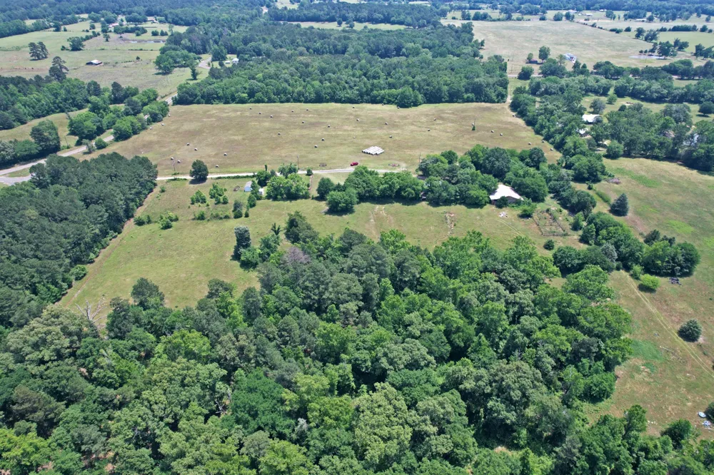 258 County Road 3199 Winnsboro, TX 75494