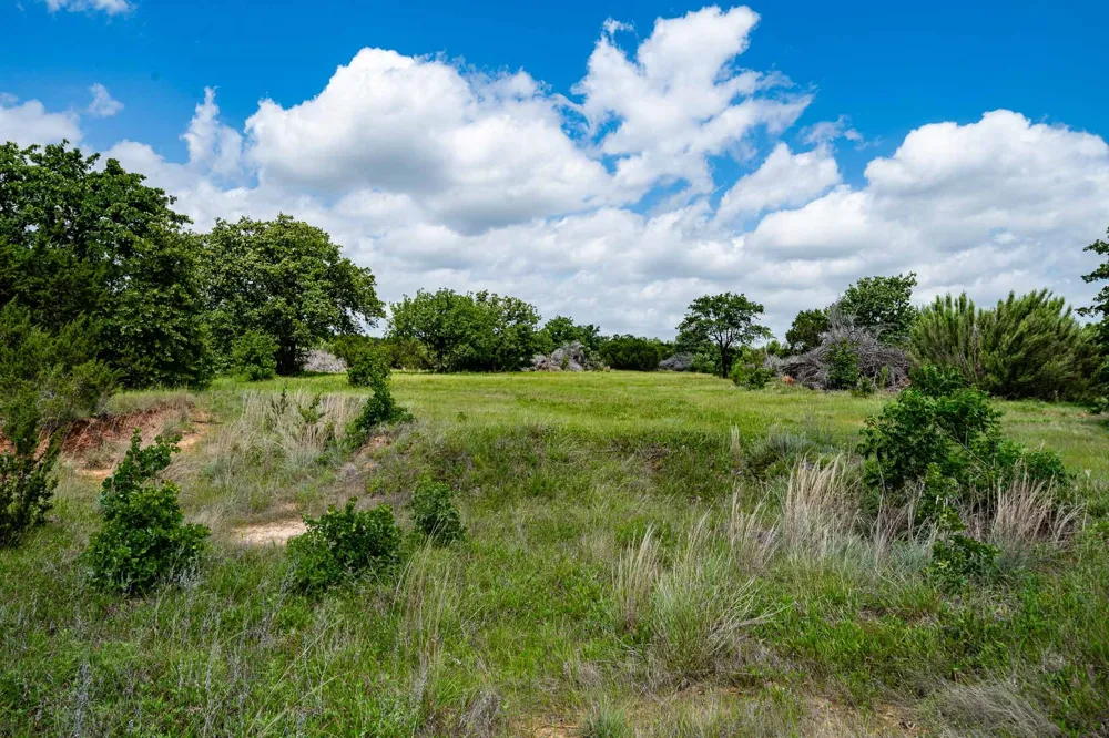 Fm 203 Glen Rose, TX 76043