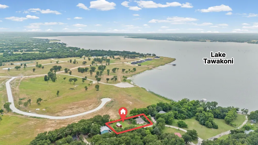 325 West Lane Quinlan, TX 75474