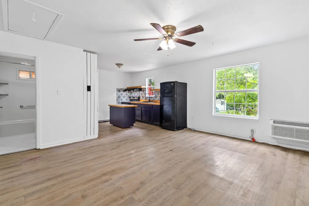 325 West Lane Quinlan, TX 75474