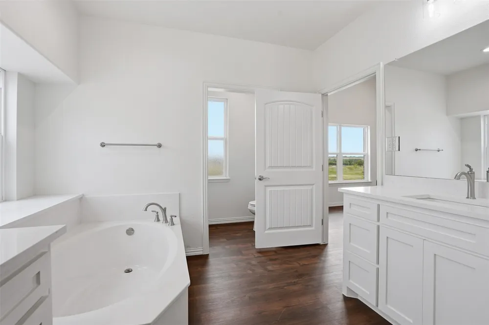 6720 county road 302 Grandview, TX 76050