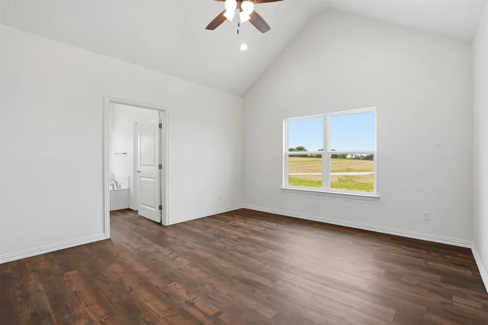 6720 county road 302 Grandview, TX 76050