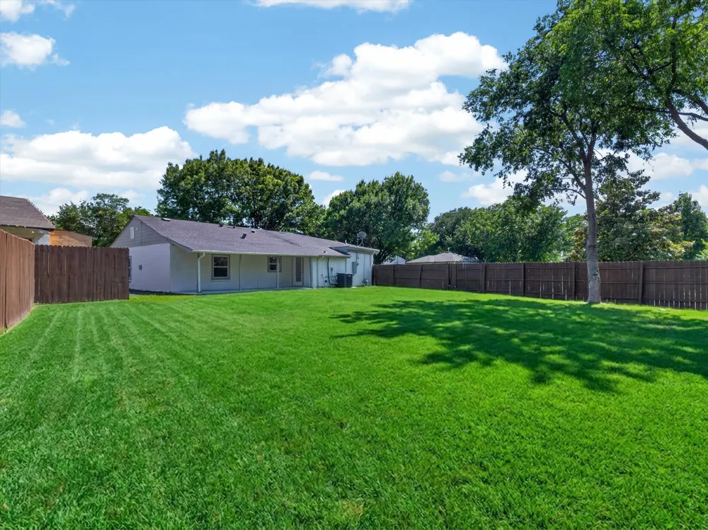 3503 Fontana Drive Dallas, TX 75220