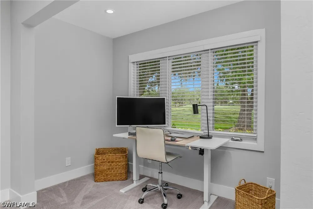 Lockmaben Avenue Fort Myers, FL 33912