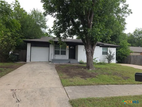 1315 Estes Drive