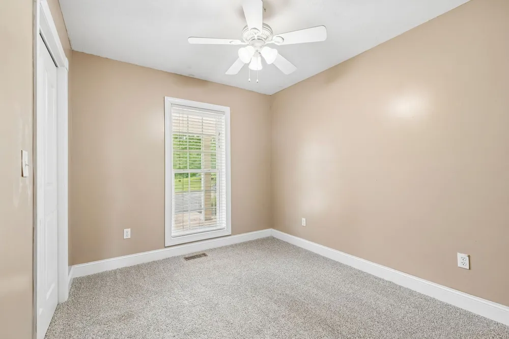 6701 McCormick Ridge Rd Whitleyville, TN 38588