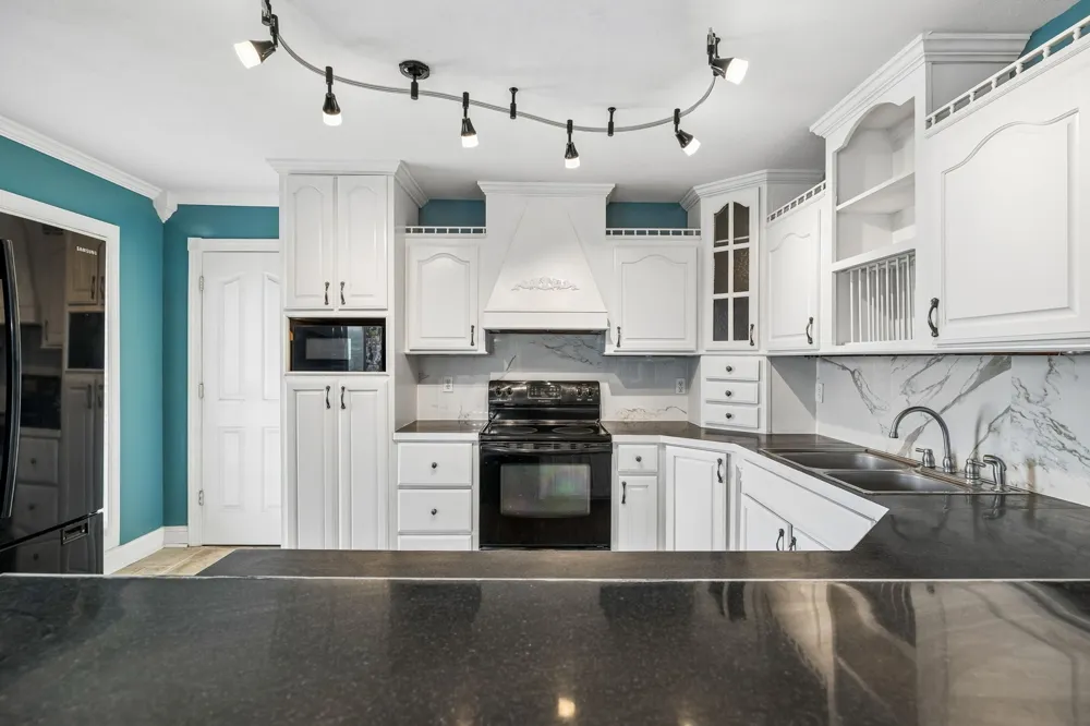 6701 McCormick Ridge Rd Whitleyville, TN 38588