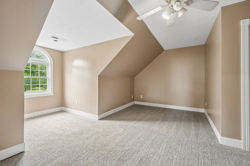 6701 McCormick Ridge Rd Whitleyville, TN 38588
