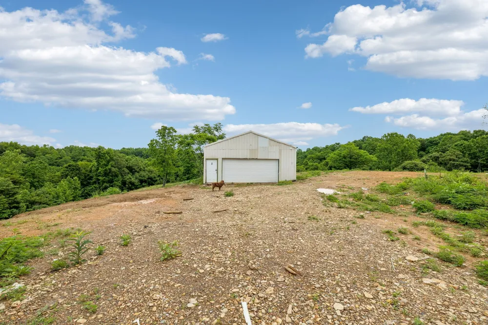 6701 McCormick Ridge Rd Whitleyville, TN 38588