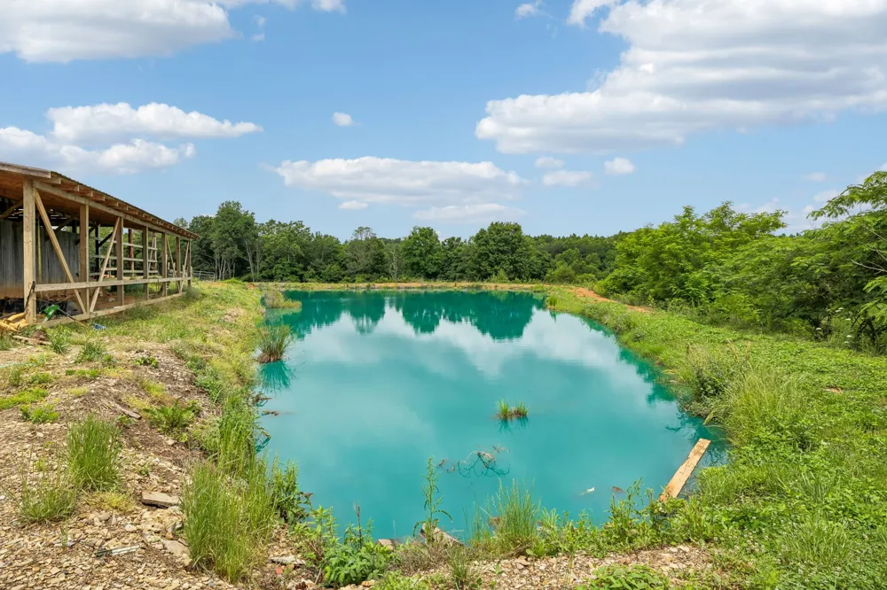 6701 McCormick Ridge Rd Whitleyville, TN 38588