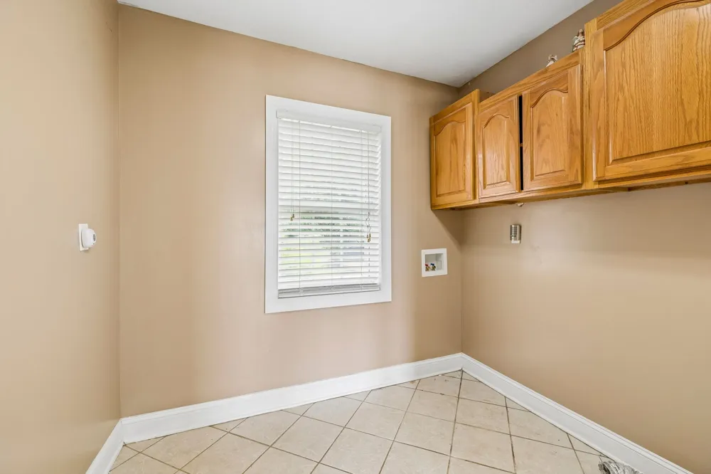 6701 McCormick Ridge Rd Whitleyville, TN 38588