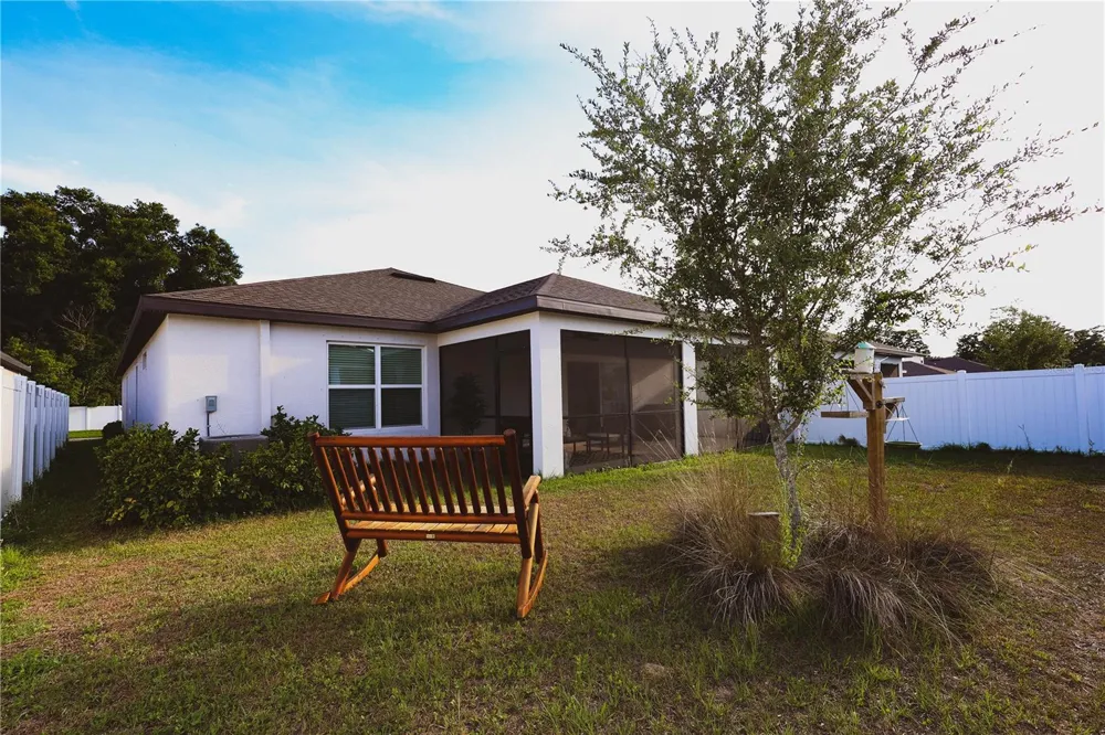 9553 SUMMERS CAY CIRCLE Thonotosassa, FL 33592