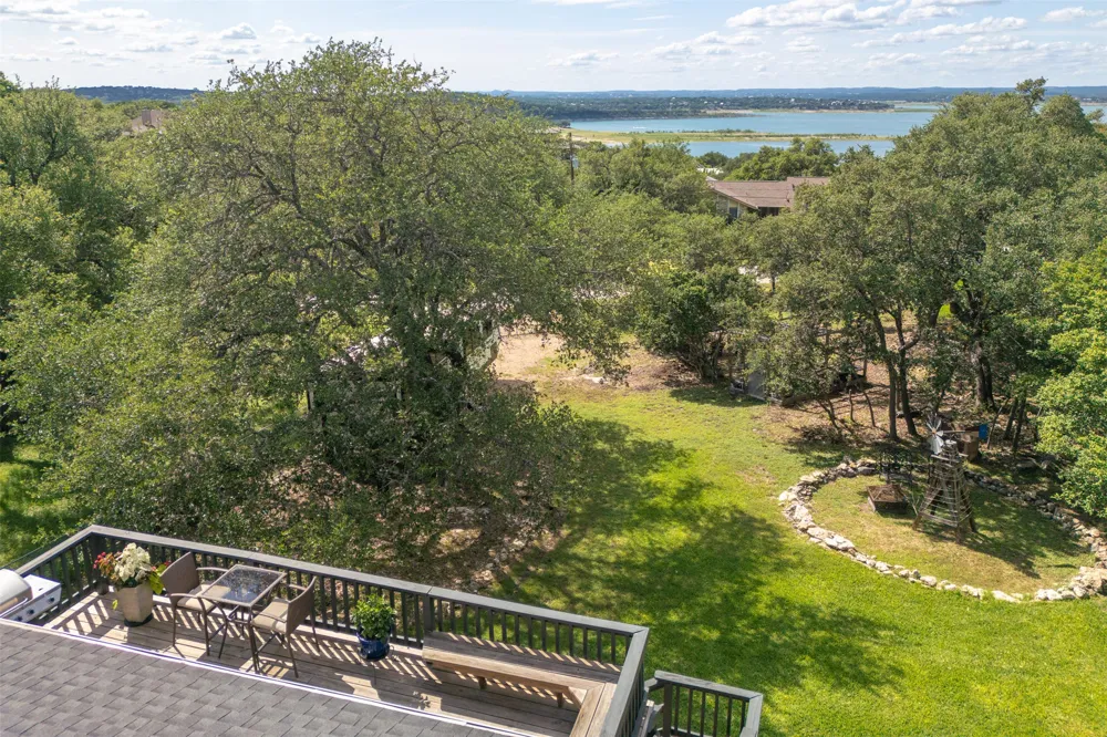 1215 Amanda Drive Canyon Lake, TX 78133