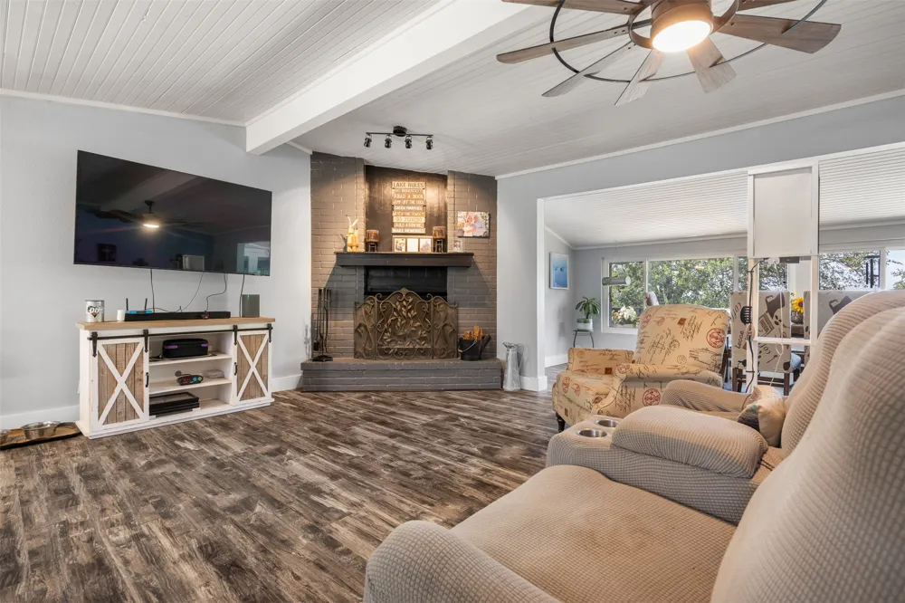 1215 Amanda Drive Canyon Lake, TX 78133