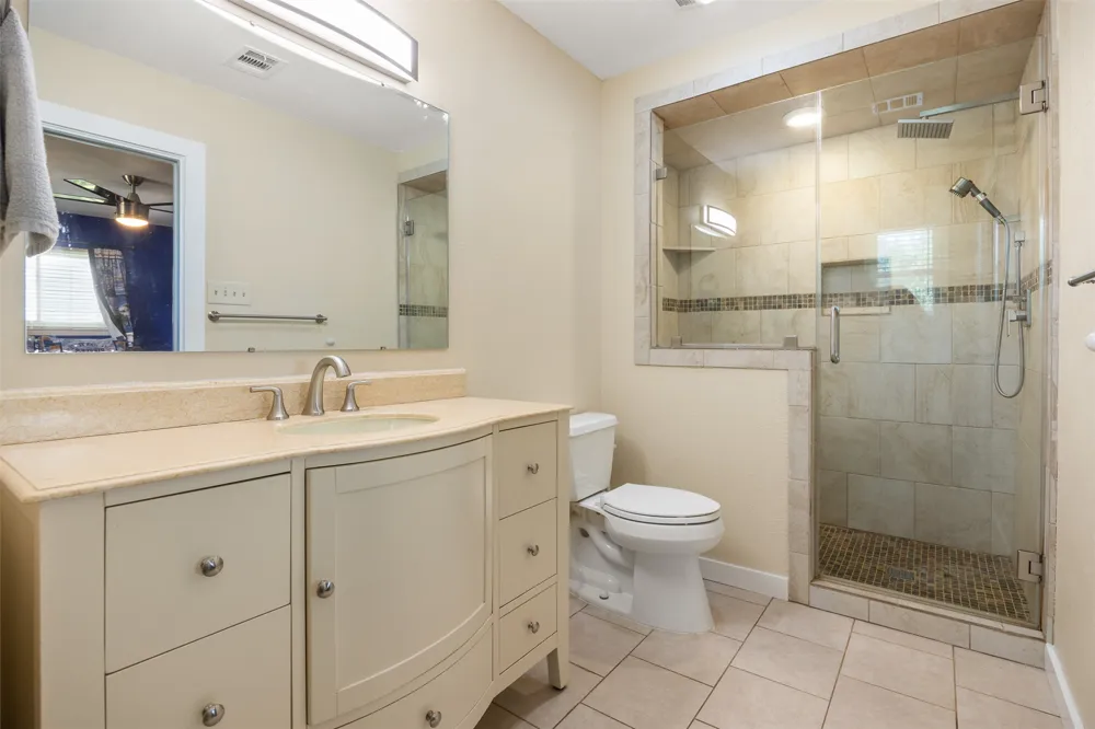 1215 Amanda Drive Canyon Lake, TX 78133