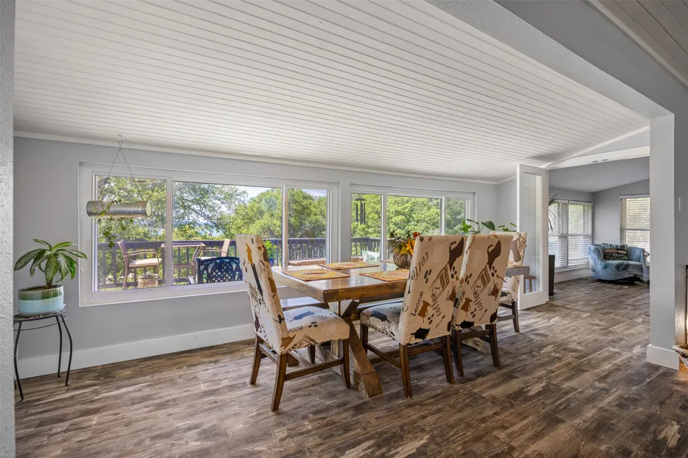 1215 Amanda Drive Canyon Lake, TX 78133