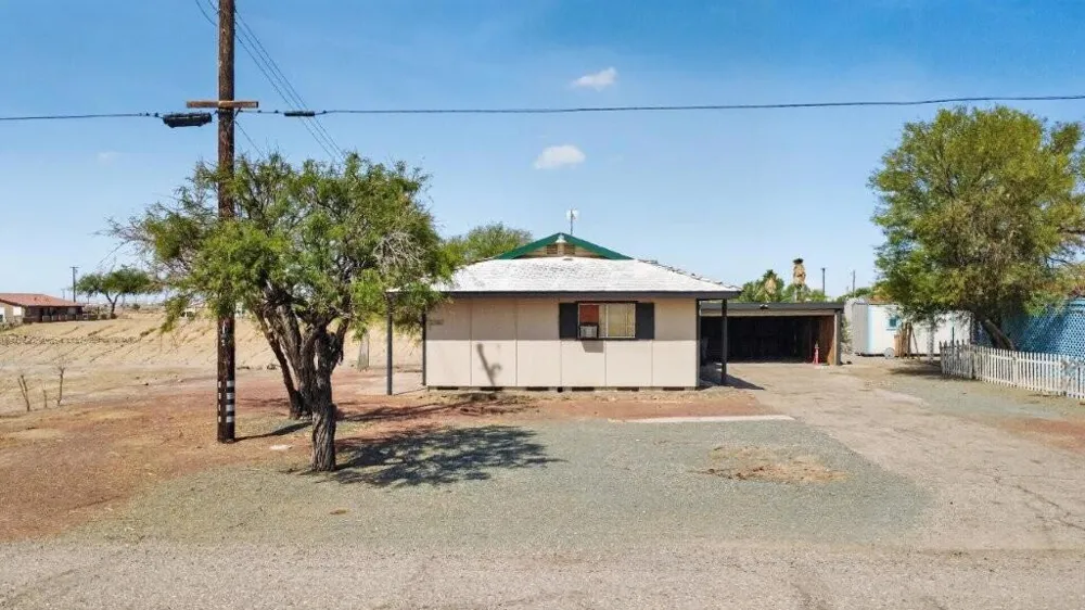 2367 Oahu Lane Thermal, CA 92274