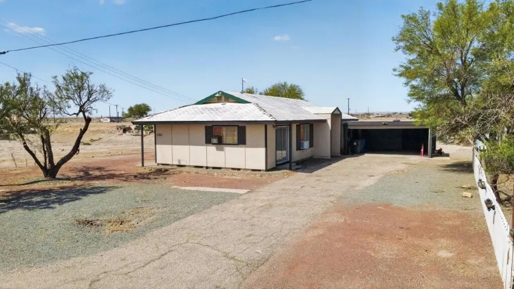 2367 Oahu Lane Thermal, CA 92274