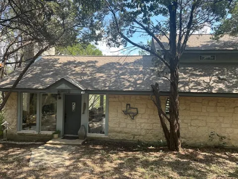 10903 Lakeside Drive