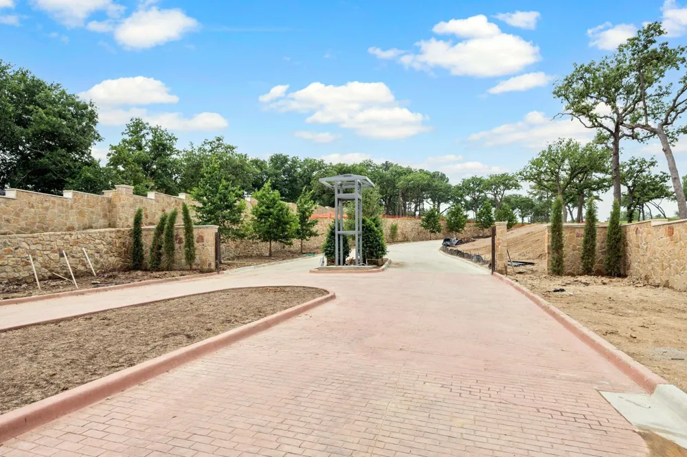 6900 Pool Road Colleyville, TX 76034