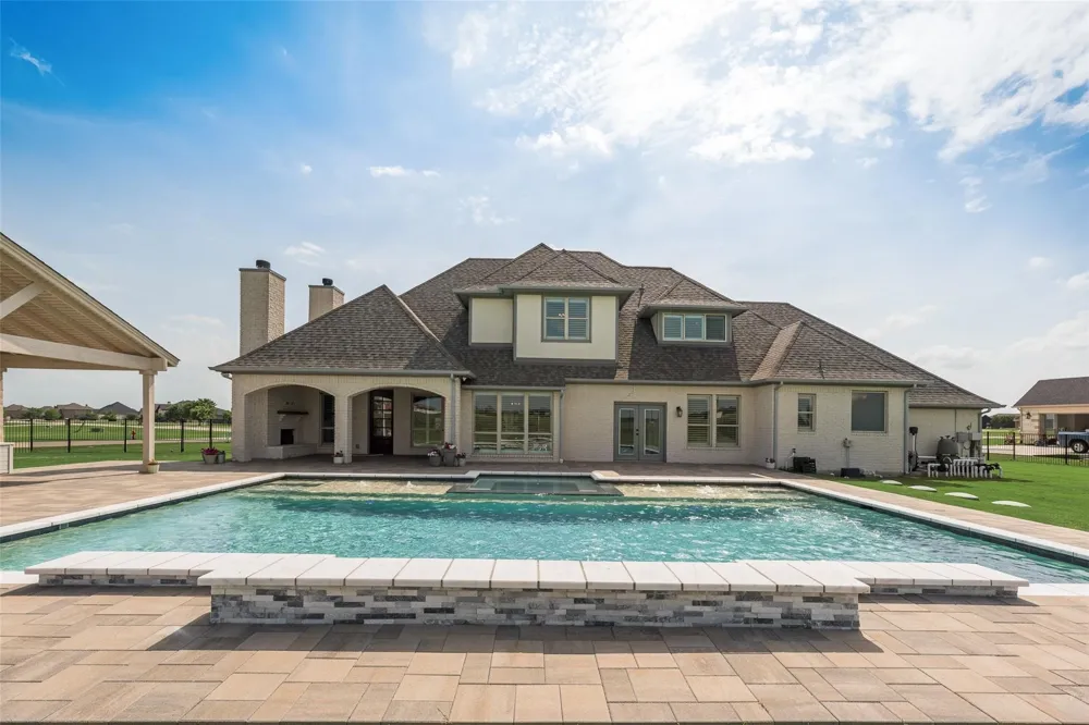 1570 Winding Creek Lane Rockwall, TX 75032