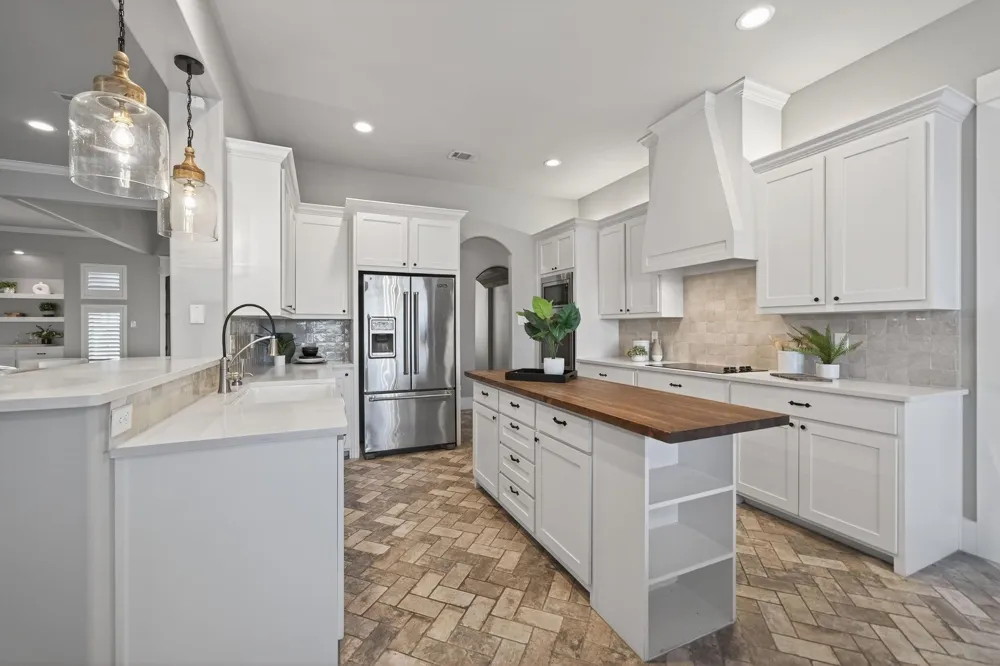 1570 Winding Creek Lane Rockwall, TX 75032