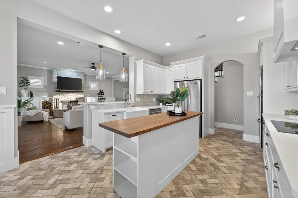 1570 Winding Creek Lane Rockwall, TX 75032