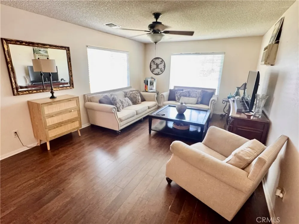 28362 Sycamore Highland, CA 92346