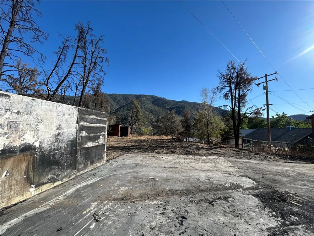 411 Pico Frazier Park, CA 93225