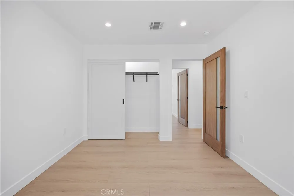 17150 Mayall Street Northridge, CA 91325
