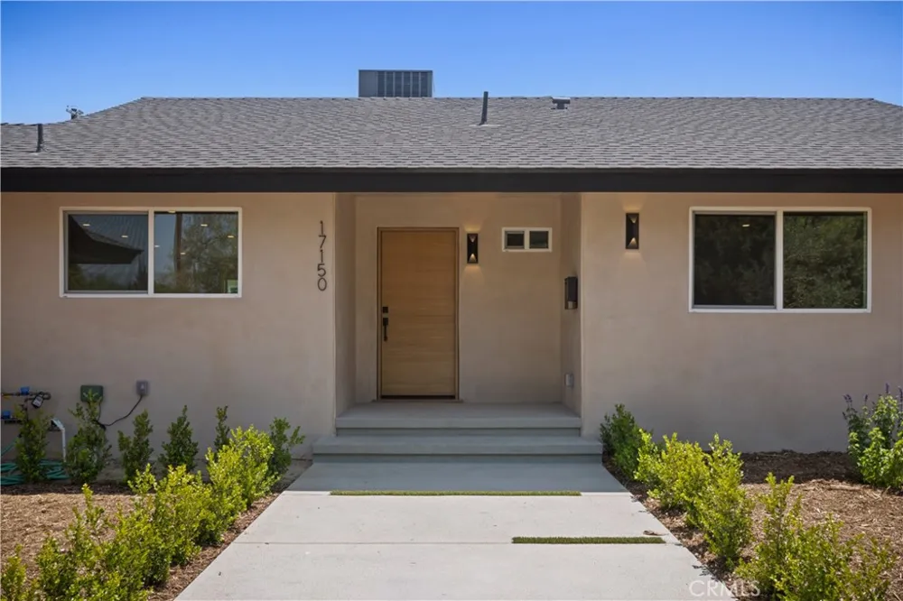 17150 Mayall Street Northridge, CA 91325