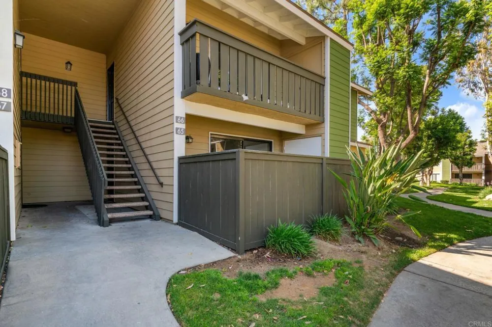 3535 Banbury Dr #65 Riverside, CA 92505