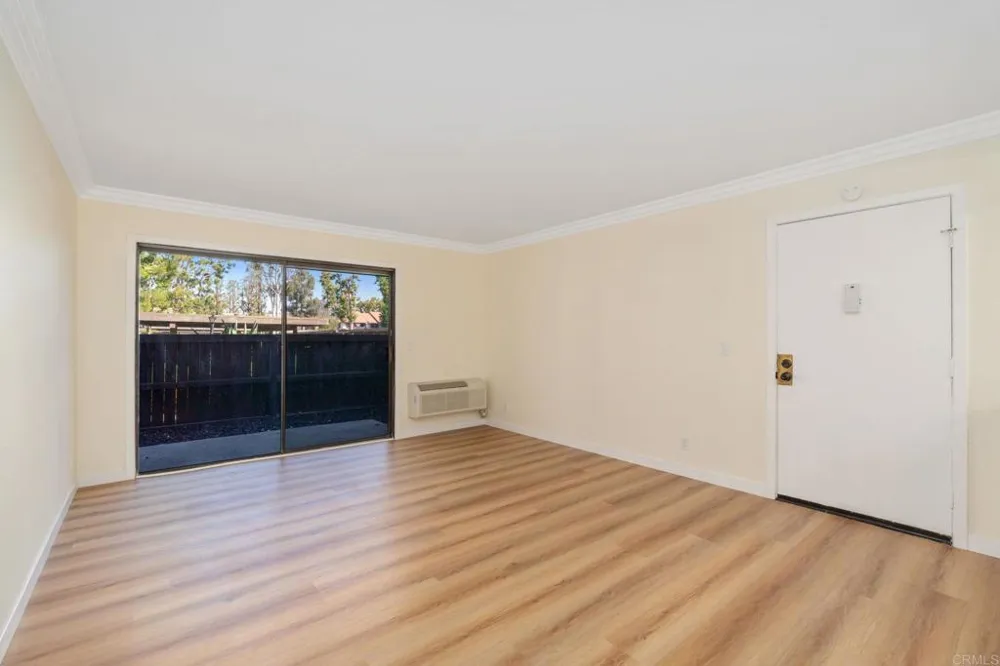 3535 Banbury Dr #65 Riverside, CA 92505