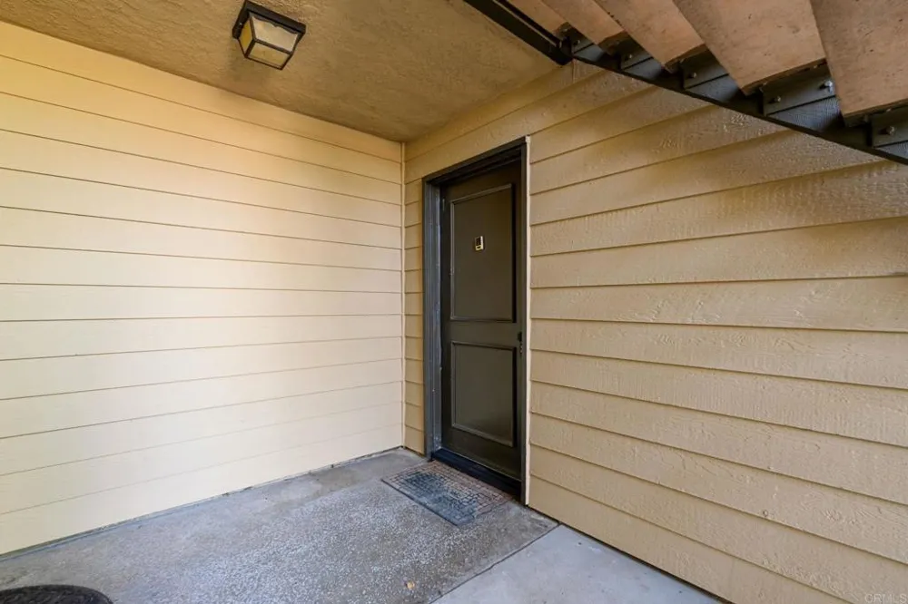 3535 Banbury Dr #65 Riverside, CA 92505