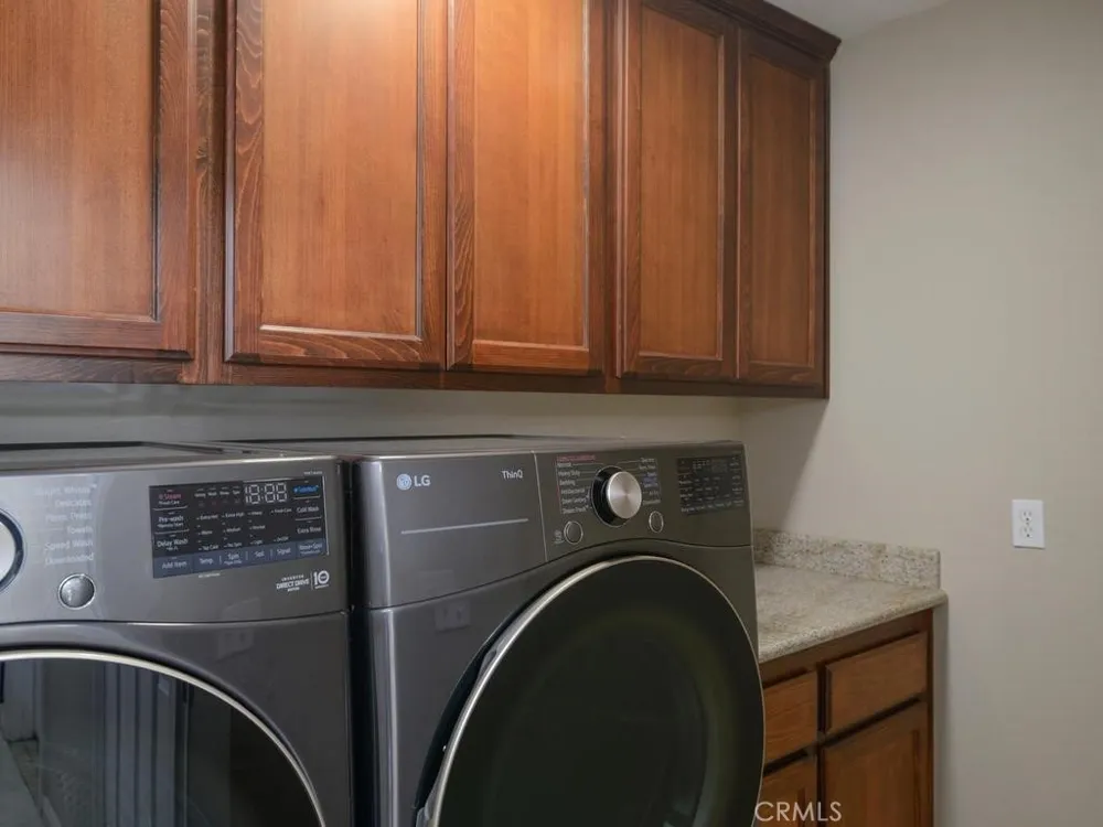 5742 Magnolia Riverside, CA 92506
