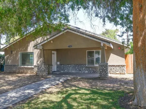 5742 Magnolia