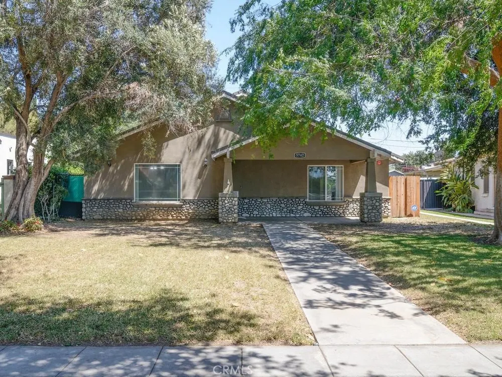 5742 Magnolia Riverside, CA 92506