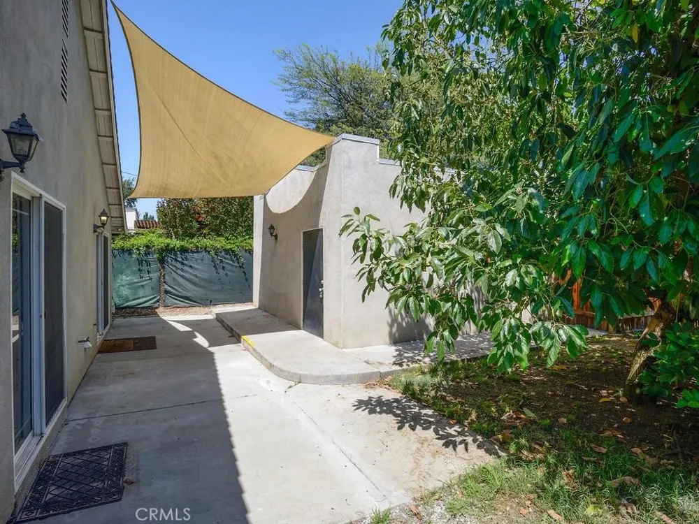 5742 Magnolia Riverside, CA 92506