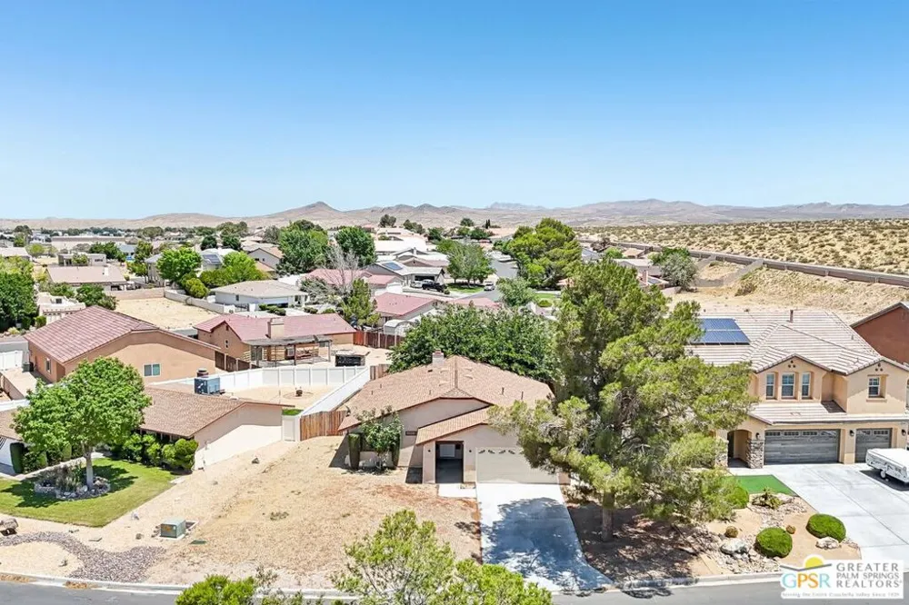 13819 Rivers Edge Road Helendale, CA 92342