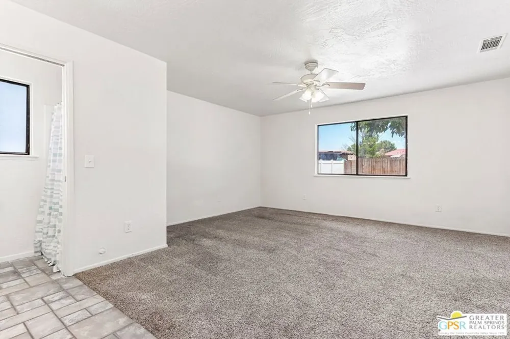 13819 Rivers Edge Road Helendale, CA 92342